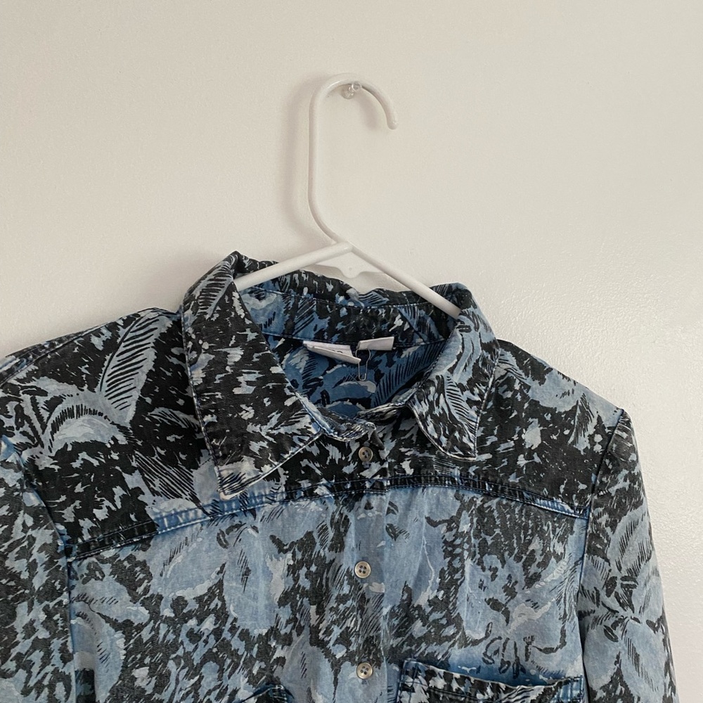 Denim long sleeve shirt